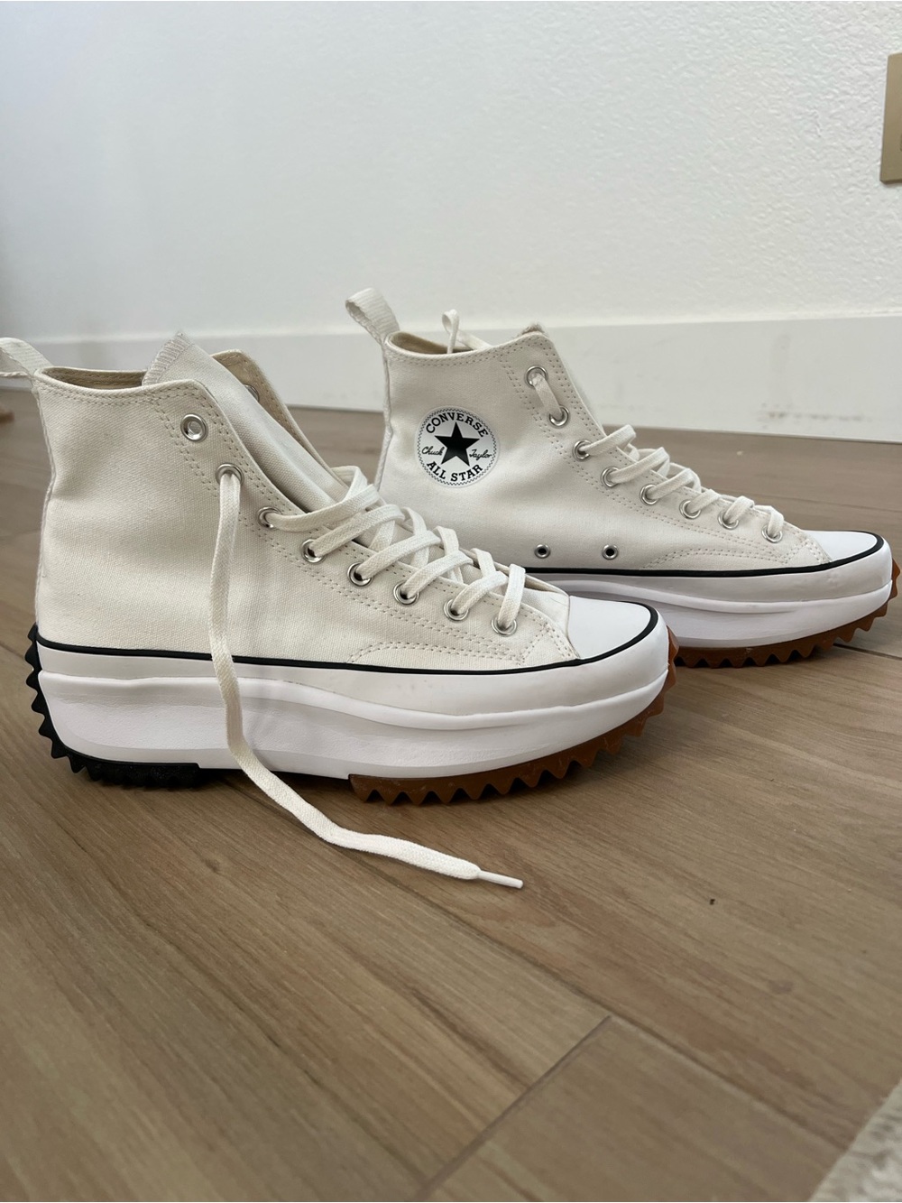 Converse Run Star Hike Platform High Top White Lug Sneakers